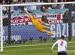 英格兰PK丹麦决赛，争夺欧洲杯冠军头衔(英格兰pk丹麦决赛,争夺欧洲杯冠军头衔的是谁)