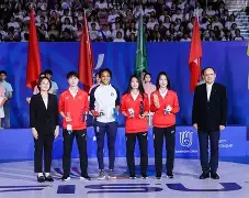 C7娱乐-加拿大女足队员因伤退出近期比赛(加拿大女足队员因伤退出近期比赛视频)