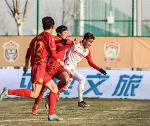 C7娱乐app-包含中超球队实力对比，豪强逐渐脱颖而出领跑榜单的词条